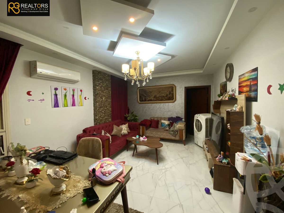 https://aqarmap.com.eg/en/listing/5341422-for-sale-cairo-6th-of-october-mntq-fr-y-b-6-ktwbr