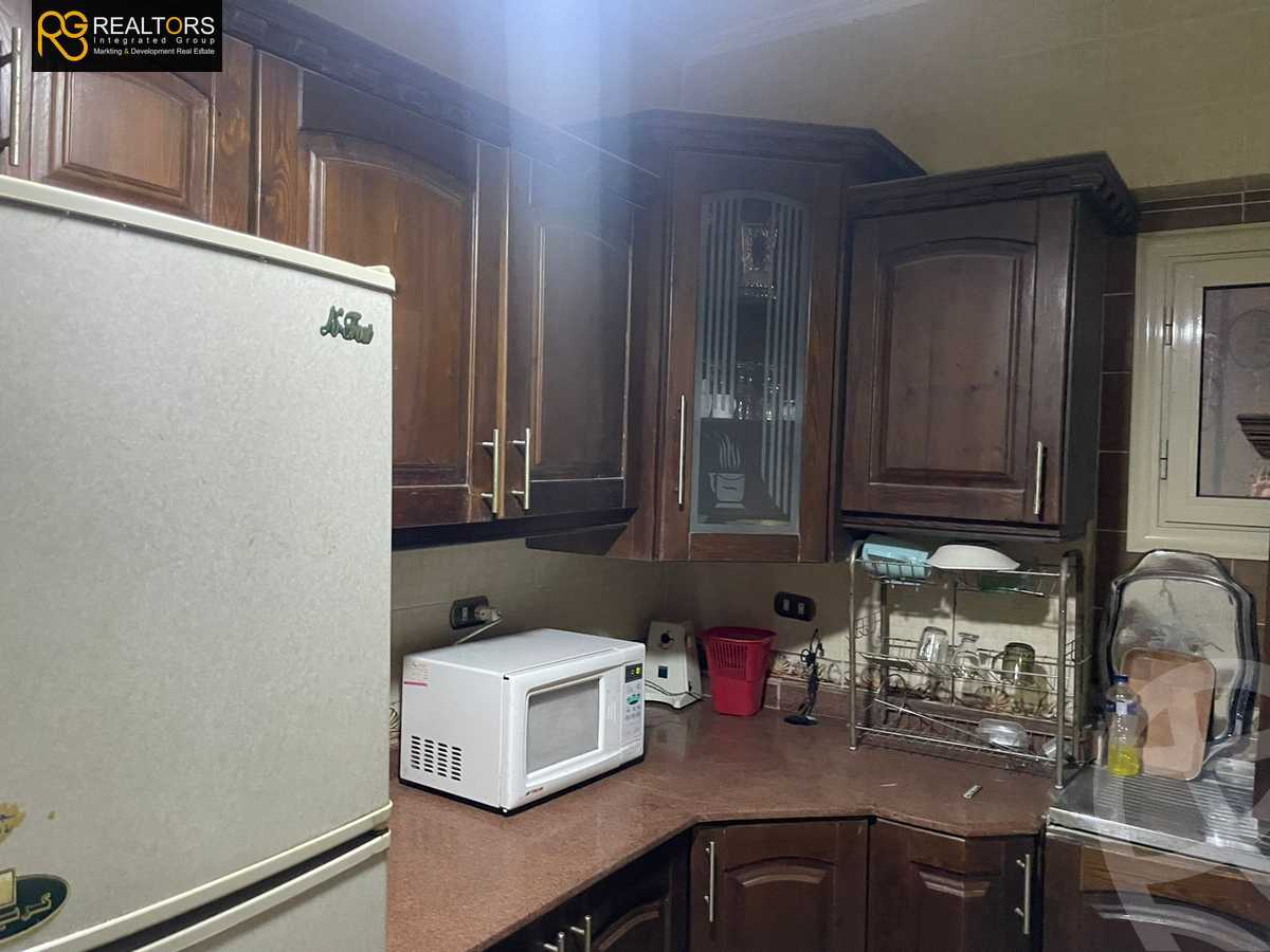 https://aqarmap.com.eg/en/listing/5348760-for-rent-cairo-6th-of-october-el-ahyaa-neighborhood-2nd-divided-from-al-kafrawei-st