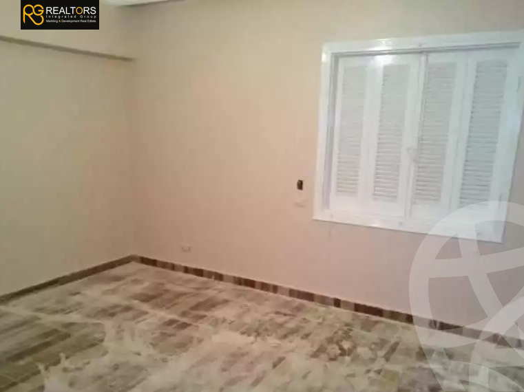 https://aqarmap.com.eg/en/listing/5340089-for-sale-cairo-6th-of-october-compounds-el-maamoura-compound