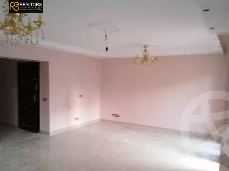 https://aqarmap.com.eg/en/listing/5340089-for-sale-cairo-6th-of-october-compounds-el-maamoura-compound