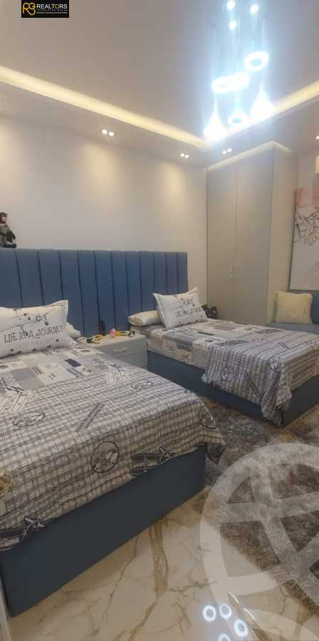 https://aqarmap.com.eg/en/listing/5406088-for-sale-cairo-el-sheikh-zayed-city-compounds-zayed-heights-compound