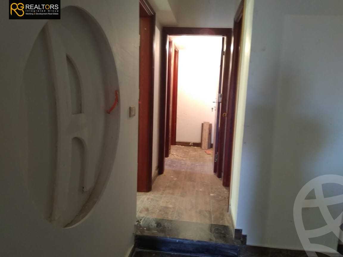 https://aqarmap.com.eg/en/listing/5406174-for-sale-cairo-el-sheikh-zayed-city-el-hay-elasher-street-100
