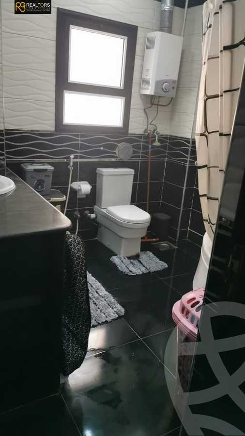 https://aqarmap.com.eg/en/listing/5406343-for-sale-cairo-el-sheikh-zayed-city-small-investor