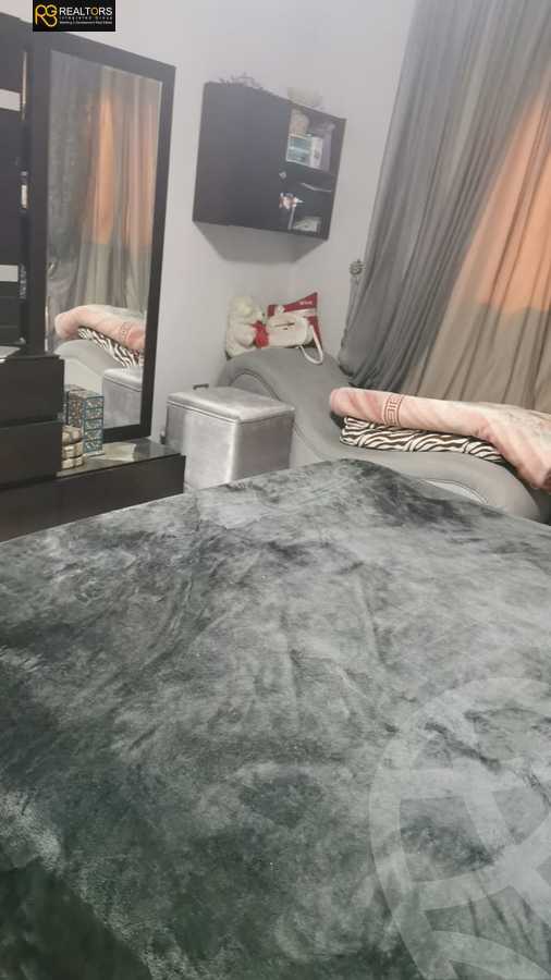 https://aqarmap.com.eg/en/listing/5406343-for-sale-cairo-el-sheikh-zayed-city-small-investor