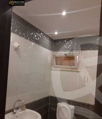 https://aqarmap.com.eg/ar/listing/5406367-for-sale-cairo-el-sheikh-zayed-city-el-hay-elsabeaa