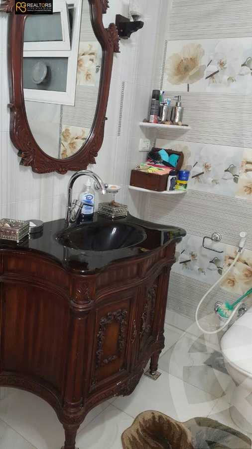 https://aqarmap.com.eg/ar/listing/5406391-for-sale-cairo-el-sheikh-zayed-city-compounds-continental-gardens