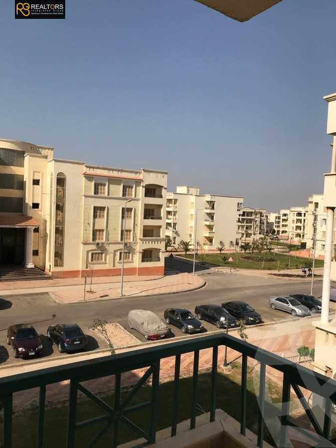 https://aqarmap.com.eg/en/listing/5406408-for-sale-cairo-el-sheikh-zayed-city-compounds-el-khamayel