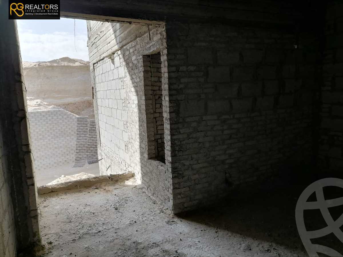 https://aqarmap.com.eg/en/listing/5406426-for-sale-cairo-el-sheikh-zayed-city-alex-cairo-desert-road-nyoum-pyramids-arab-developments