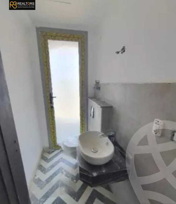 https://aqarmap.com.eg/en/listing/5406471-for-sale-cairo-6th-of-october-compounds-palm-parks