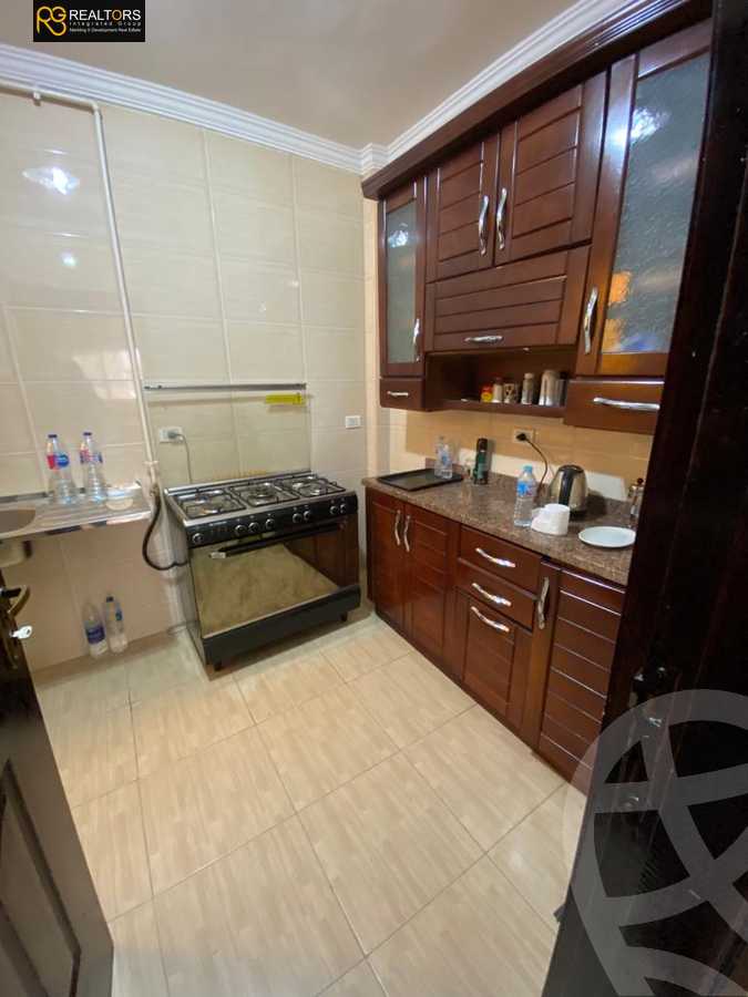 https://aqarmap.com.eg/ar/listing/5406533-for-sale-cairo-el-sheikh-zayed-city-compounds-hadayek-el-mohandiseen