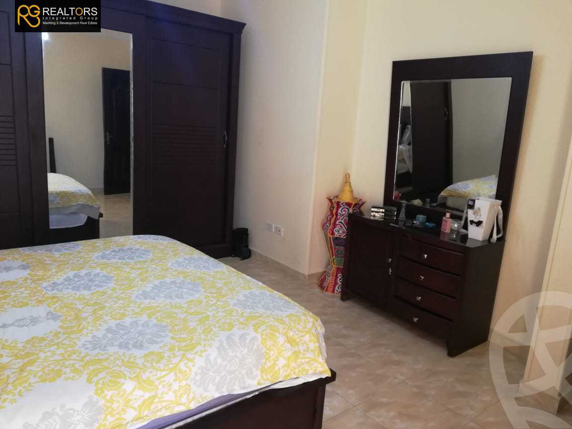 https://aqarmap.com.eg/ar/listing/5406533-for-sale-cairo-el-sheikh-zayed-city-compounds-hadayek-el-mohandiseen