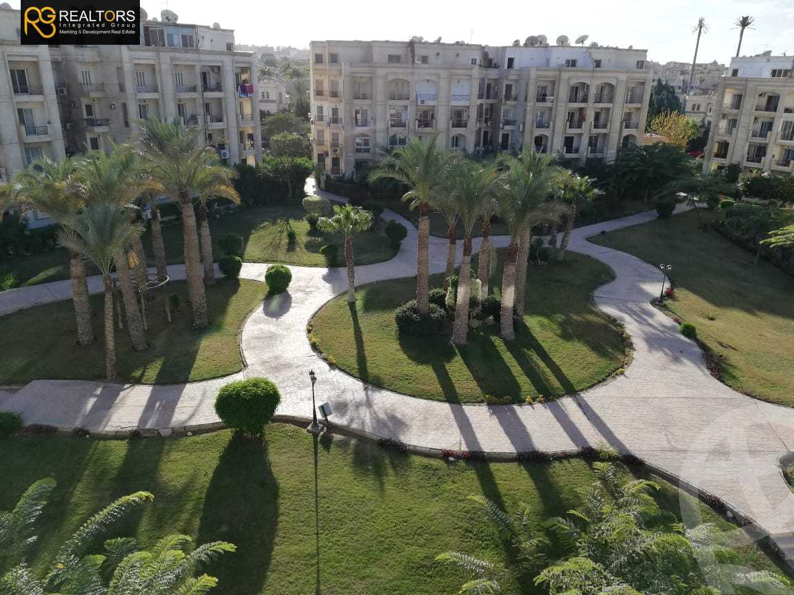 https://aqarmap.com.eg/ar/listing/5406533-for-sale-cairo-el-sheikh-zayed-city-compounds-hadayek-el-mohandiseen