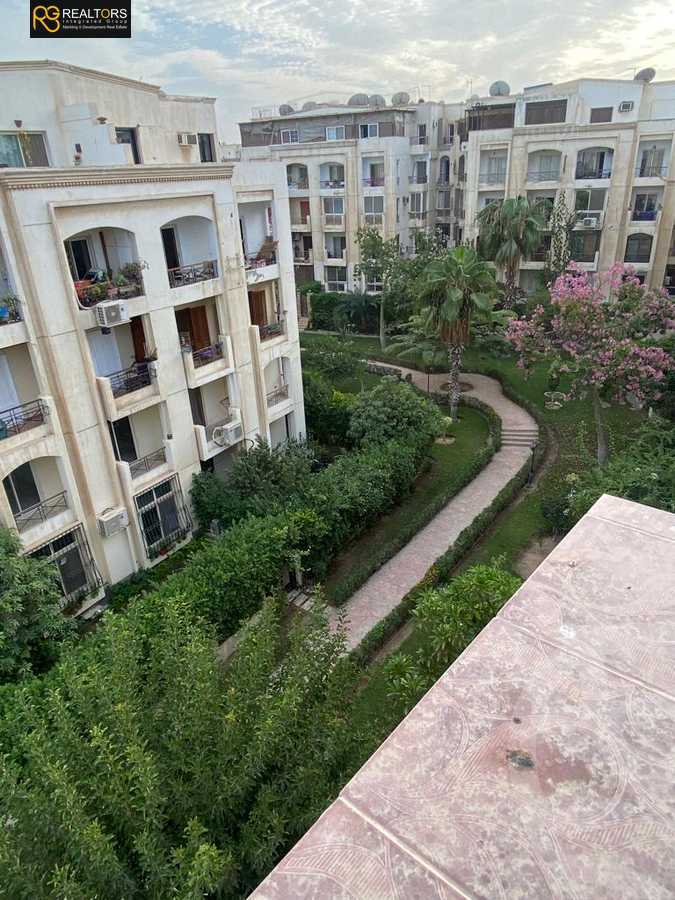 https://aqarmap.com.eg/ar/listing/5406533-for-sale-cairo-el-sheikh-zayed-city-compounds-hadayek-el-mohandiseen