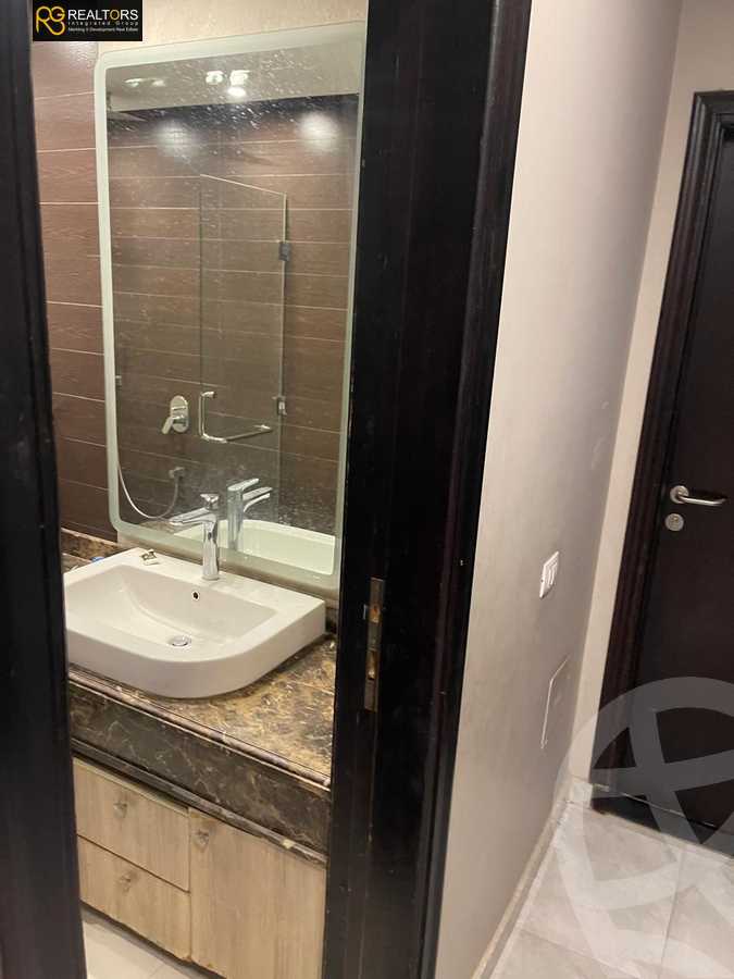 https://aqarmap.com.eg/en/listing/5408092-for-sale-cairo-el-sheikh-zayed-city-compounds-zayed-dunes