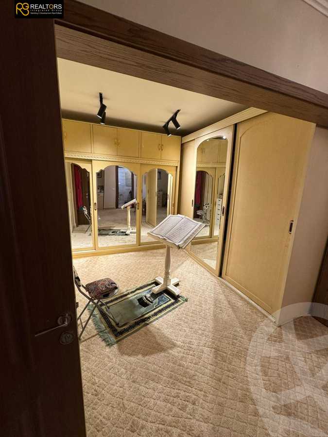https://aqarmap.com.eg/en/listing/5408123-for-sale-cairo-el-sheikh-zayed-city-compounds-hadayek-el-mohandiseen