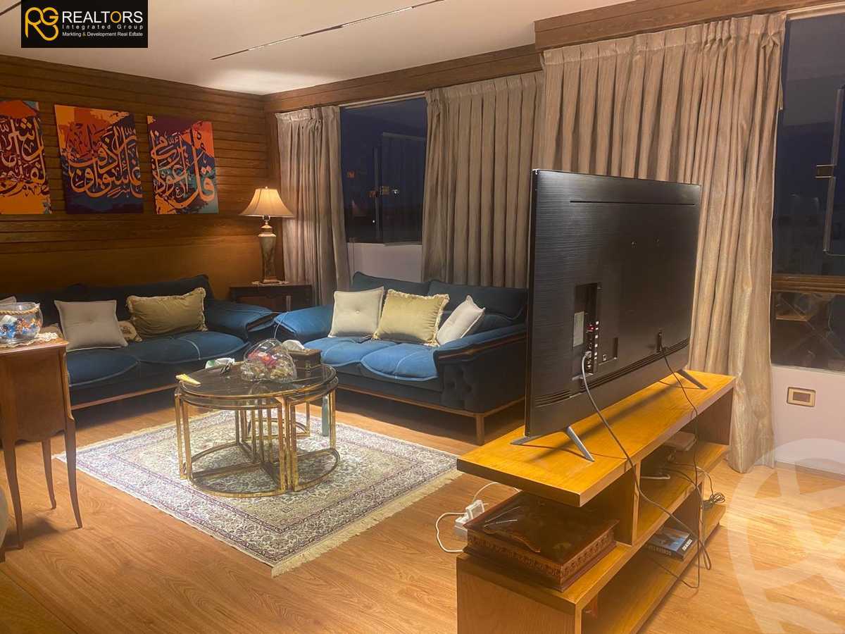https://aqarmap.com.eg/en/listing/5408123-for-sale-cairo-el-sheikh-zayed-city-compounds-hadayek-el-mohandiseen