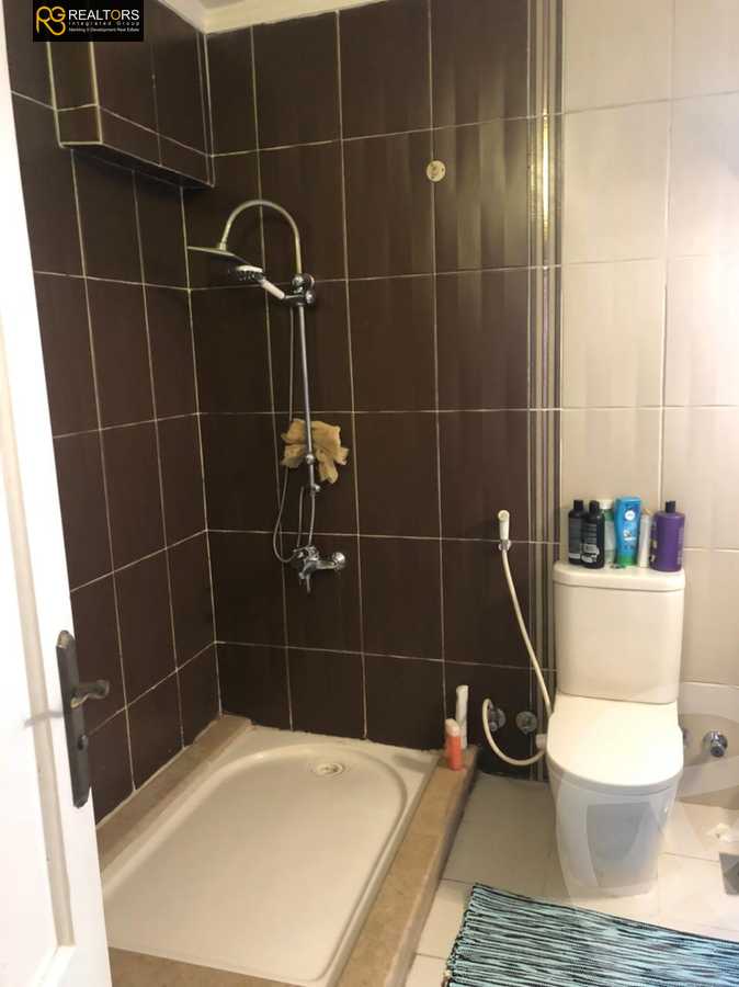 https://aqarmap.com.eg/en/listing/5408280-for-sale-cairo-el-sheikh-zayed-city-compounds-hadayek-el-mohandiseen