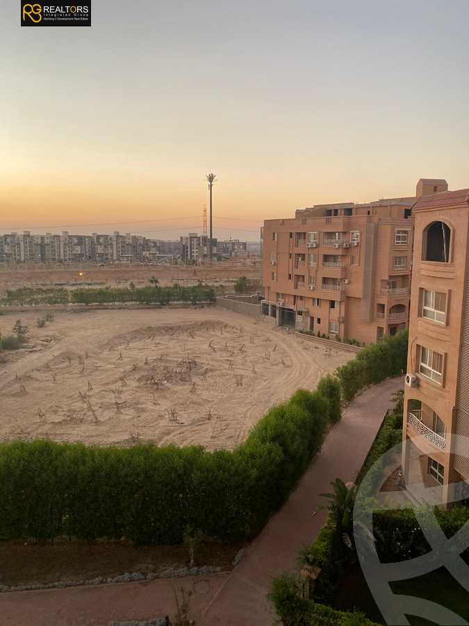 https://aqarmap.com.eg/en/listing/5408360-for-sale-cairo-6th-of-october-compounds-murooj