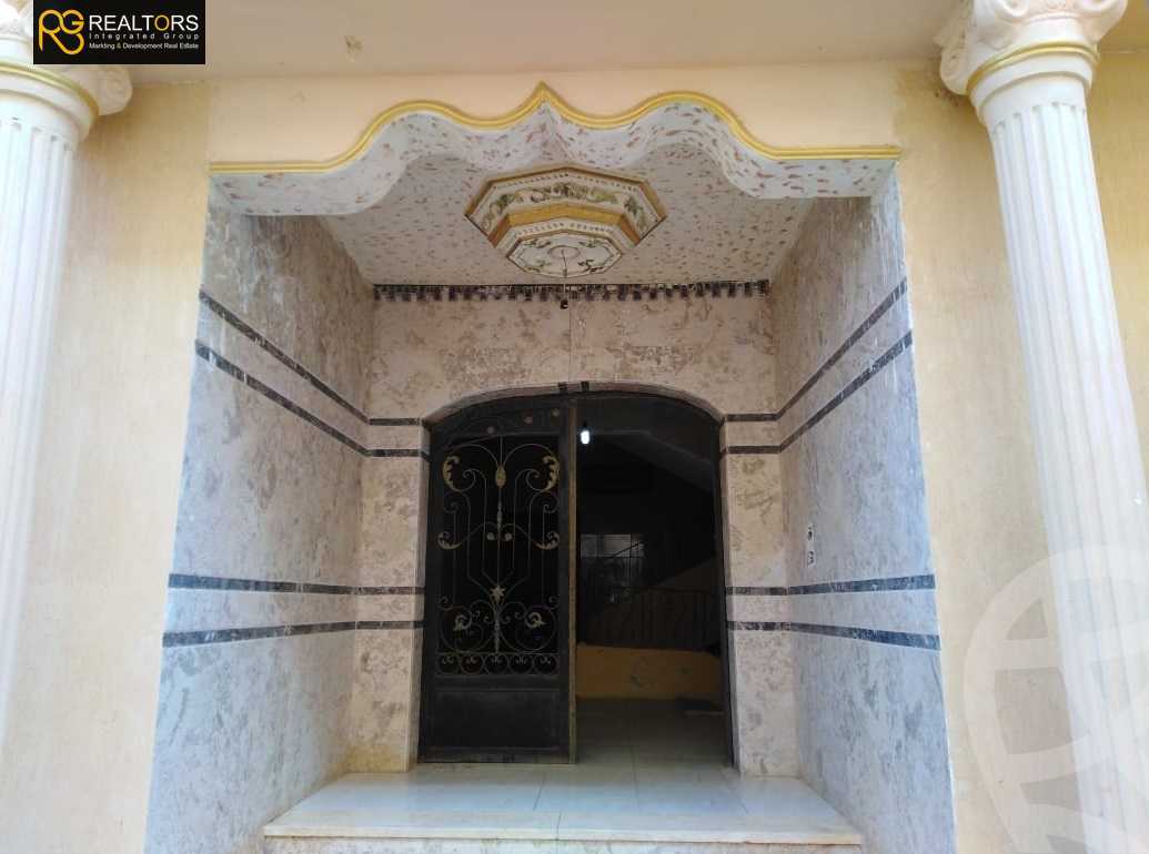 https://aqarmap.com.eg/en/listing/5408529-for-sale-cairo-el-sheikh-zayed-city-el-hay-elthaleth-dr-ali-lotfi-st