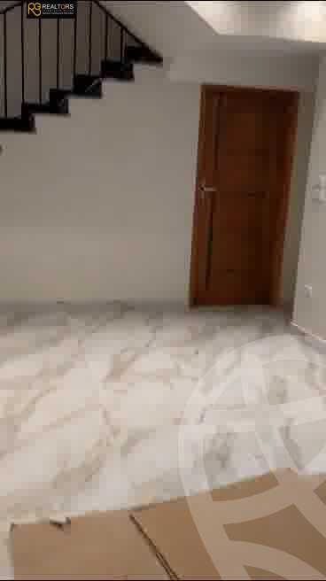 https://aqarmap.com.eg/en/listing/5408535-for-sale-cairo-6th-of-october-compounds-murooj