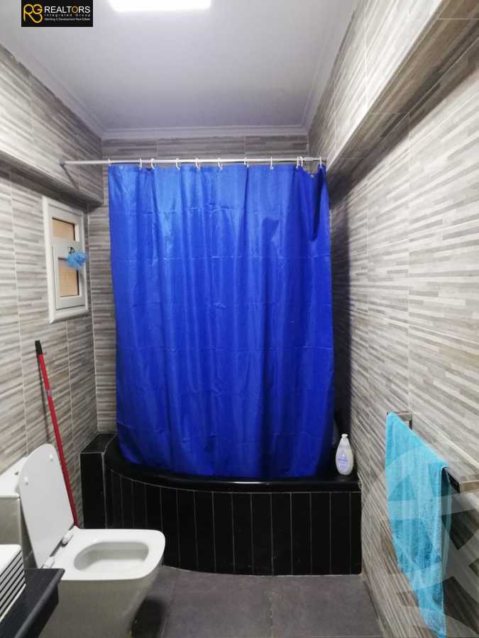 https://aqarmap.com.eg/en/listing/5408571-for-sale-cairo-6th-of-october-el-ahyaa-neighborhood-8th