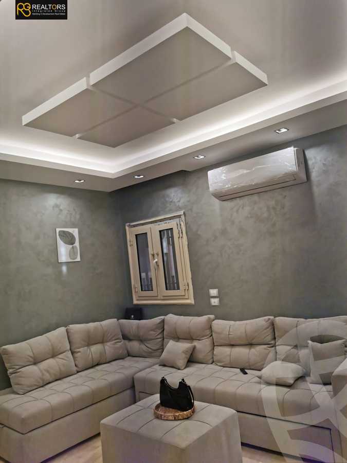 https://aqarmap.com.eg/en/listing/5408682-for-sale-cairo-el-sheikh-zayed-city-compounds