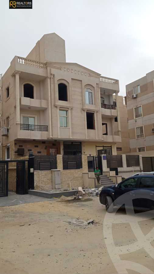 https://aqarmap.com.eg/ar/listing/5408697-for-sale-cairo-el-sheikh-zayed-city-el-hay-elsabeaa