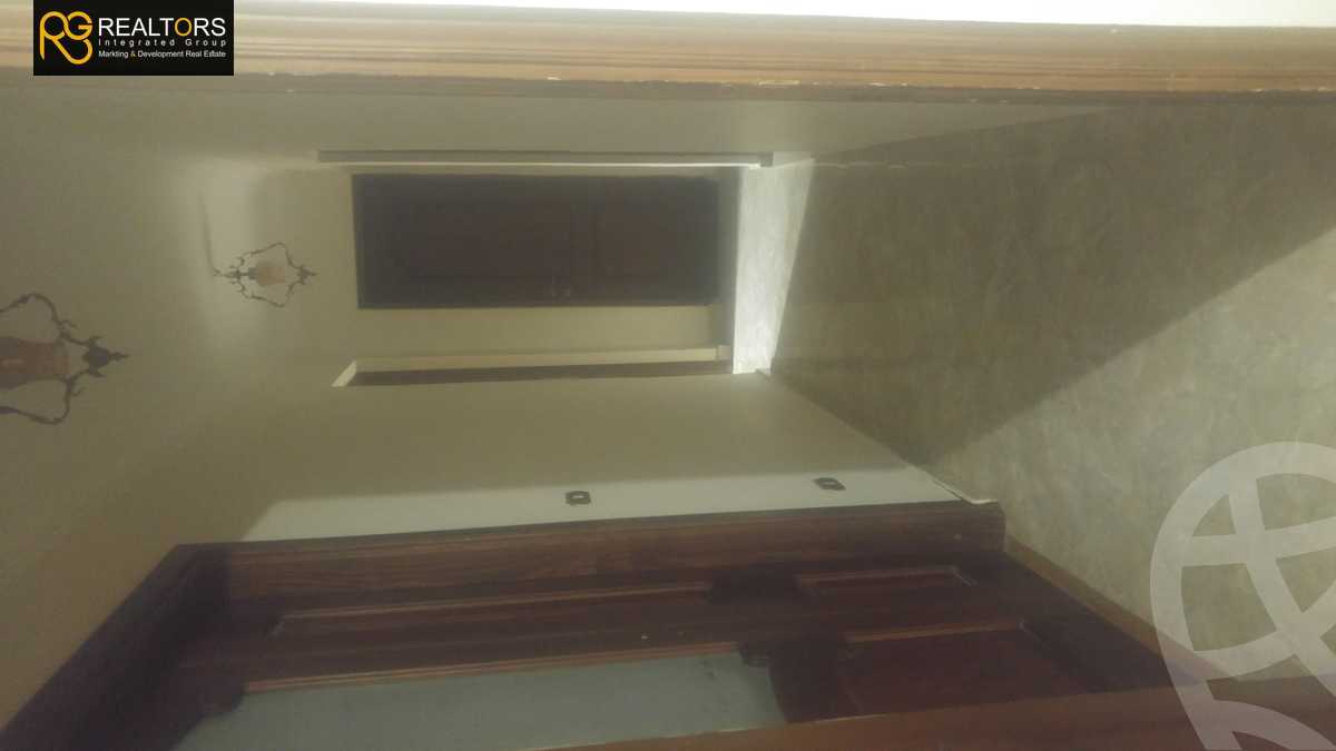 https://aqarmap.com.eg/en/listing/5408605-for-sale-cairo-el-sheikh-zayed-city-compounds-kmbwnd-ljwmn