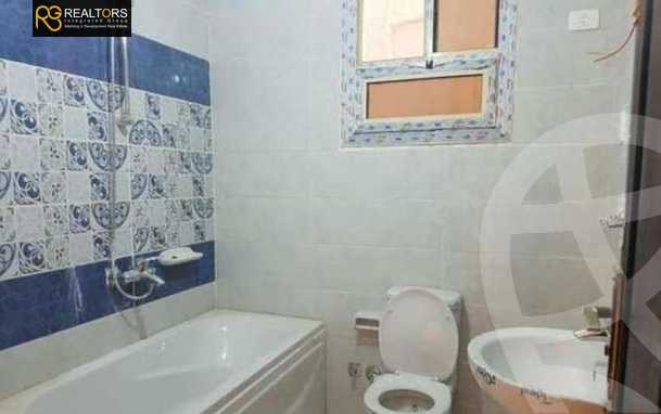https://aqarmap.com.eg/en/listing/5408761-for-sale-cairo-el-sheikh-zayed-city-compounds-dr-msr