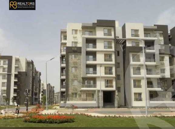 https://aqarmap.com.eg/en/listing/5408821-for-sale-cairo-el-sheikh-zayed-city-compounds-dr-msr