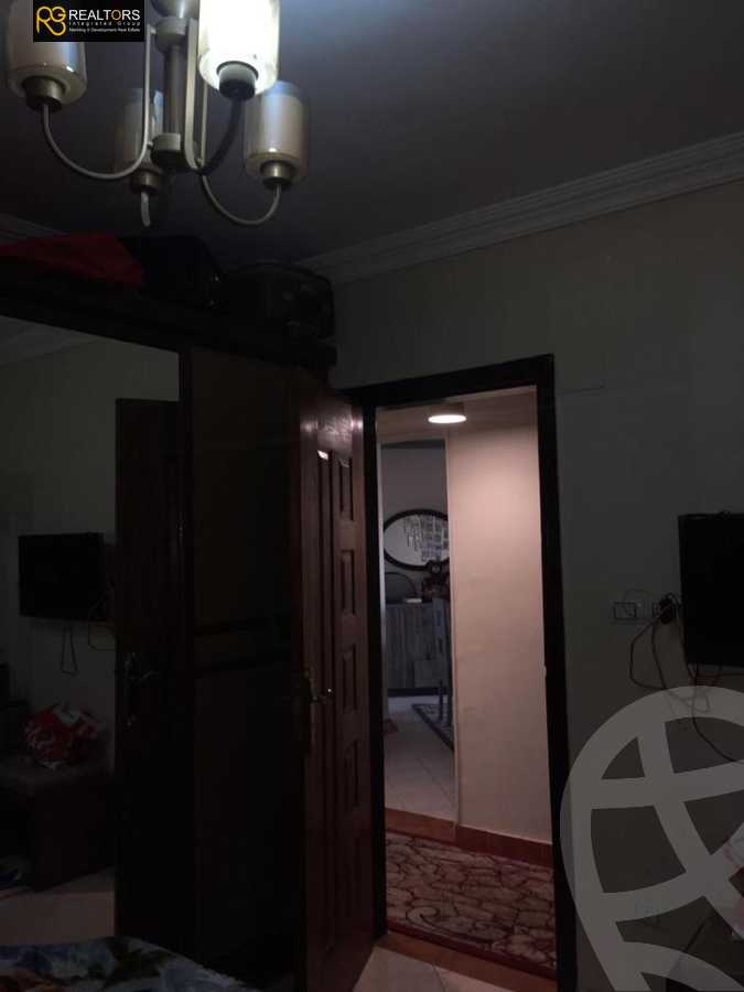 https://aqarmap.com.eg/ar/listing/5408933-for-sale-cairo-6th-of-october-hadaeq-october-kmbwnd-fy-hdyq-ktwbr-el-fardoos-city