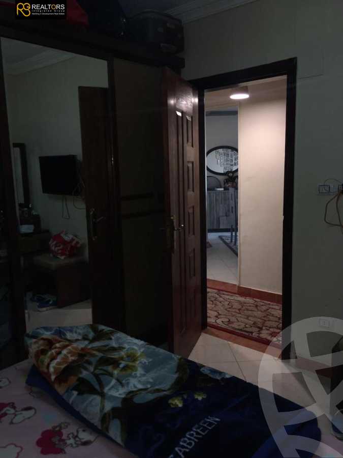 https://aqarmap.com.eg/ar/listing/5408933-for-sale-cairo-6th-of-october-hadaeq-october-kmbwnd-fy-hdyq-ktwbr-el-fardoos-city