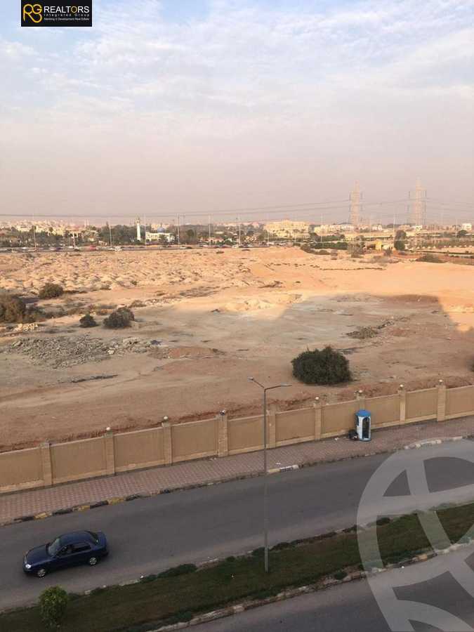 https://aqarmap.com.eg/ar/listing/5408933-for-sale-cairo-6th-of-october-hadaeq-october-kmbwnd-fy-hdyq-ktwbr-el-fardoos-city