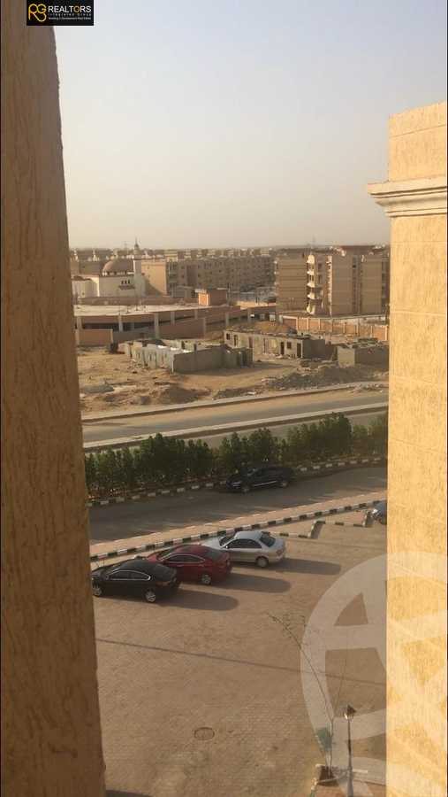 https://aqarmap.com.eg/en/listing/5409053-for-sale-cairo-6th-of-october-compounds-el-maamoura-compound