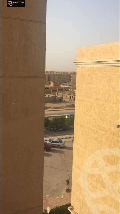 https://aqarmap.com.eg/en/listing/5409053-for-sale-cairo-6th-of-october-compounds-el-maamoura-compound