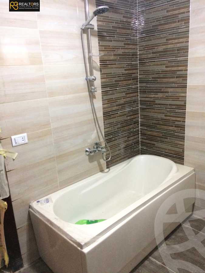 https://aqarmap.com.eg/en/listing/5409053-for-sale-cairo-6th-of-october-compounds-el-maamoura-compound