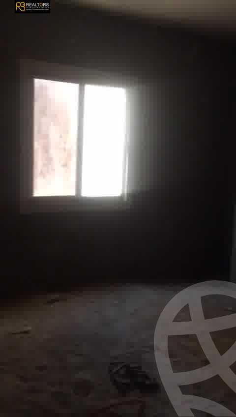 https://aqarmap.com.eg/en/listing/5409092-for-sale-cairo-6th-of-october-el-tawsaat-el-shamalya-hy-2000-qt