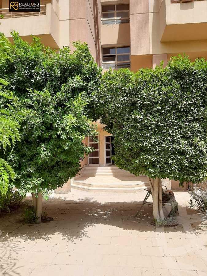 https://aqarmap.com.eg/ar/listing/5409249-for-sale-cairo-6th-of-october-compounds-el-bostan