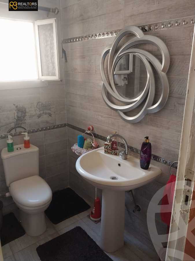 https://aqarmap.com.eg/en/listing/5409610-for-sale-cairo-6th-of-october-el-ahyaa-neighborhood-7th-mecca-el-mokarrama-st