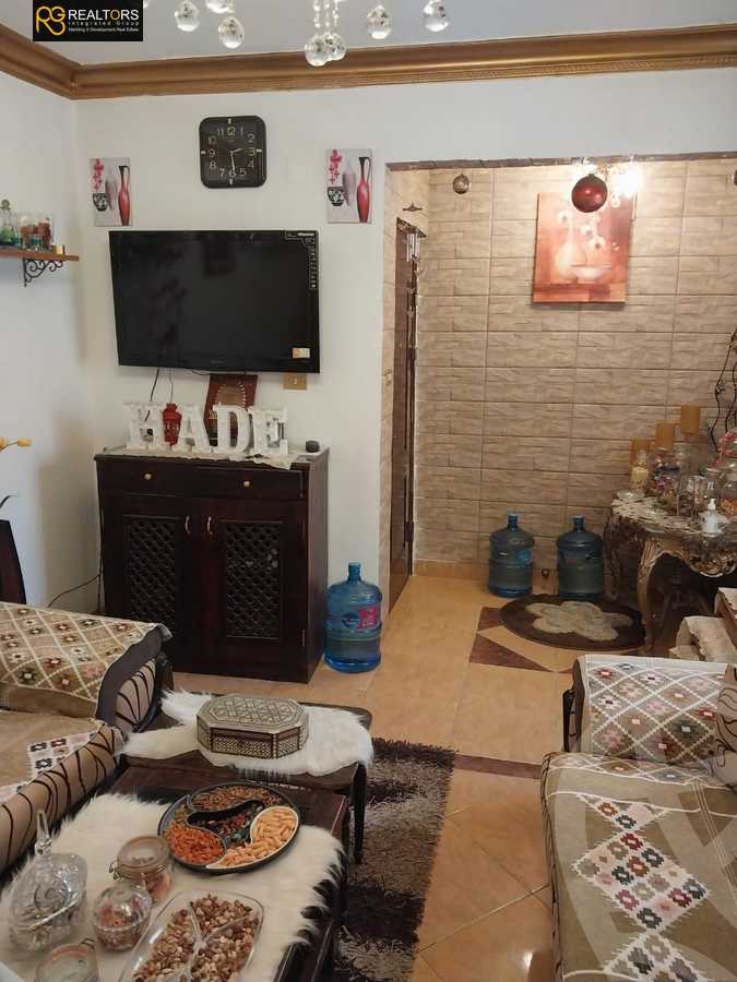 https://aqarmap.com.eg/en/listing/5409610-for-sale-cairo-6th-of-october-el-ahyaa-neighborhood-7th-mecca-el-mokarrama-st