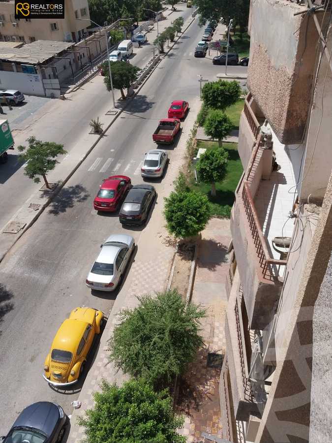 https://aqarmap.com.eg/en/listing/5409610-for-sale-cairo-6th-of-october-el-ahyaa-neighborhood-7th-mecca-el-mokarrama-st