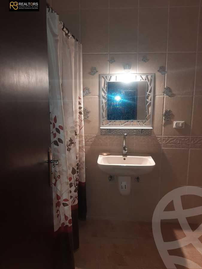 https://aqarmap.com.eg/ar/listing/5409639-for-sale-cairo-6th-of-october-el-tawsaat-el-shamalya-lhy-300