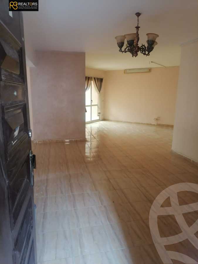 https://aqarmap.com.eg/ar/listing/5409754-for-sale-cairo-6th-of-october-compounds-city-stars-mall