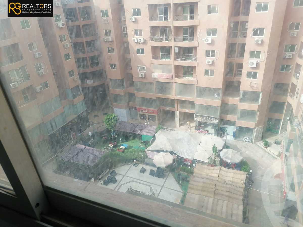 https://aqarmap.com.eg/ar/listing/5409754-for-sale-cairo-6th-of-october-compounds-city-stars-mall