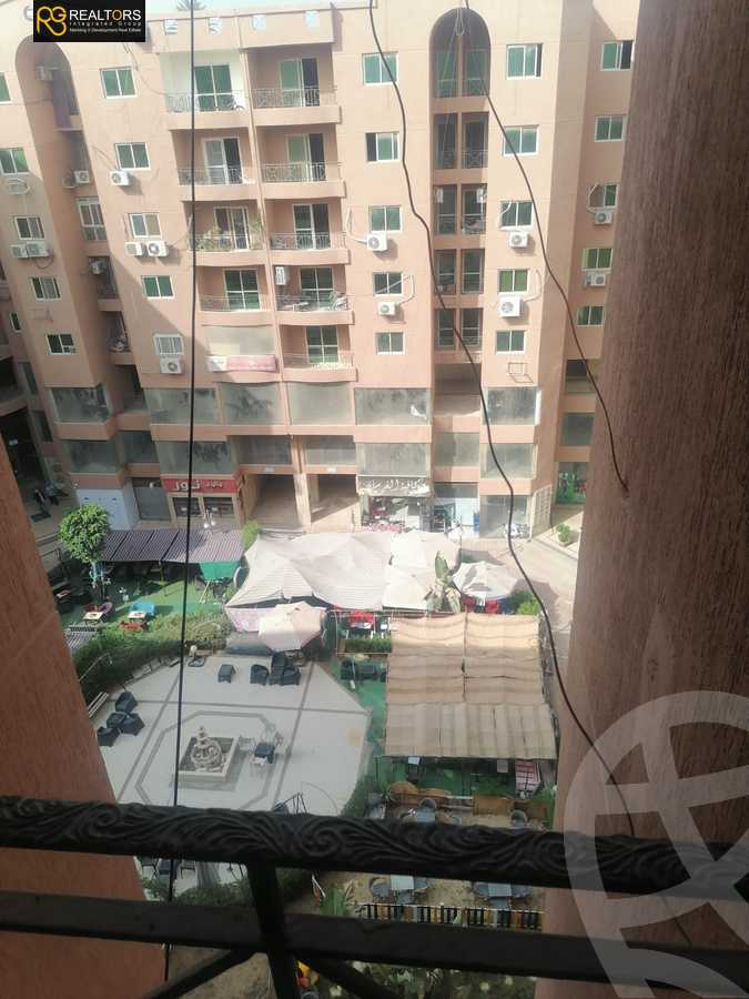 https://aqarmap.com.eg/ar/listing/5409754-for-sale-cairo-6th-of-october-compounds-city-stars-mall