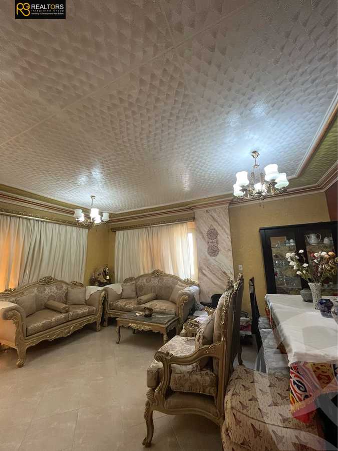 https://aqarmap.com.eg/en/listing/5409863-for-sale-cairo-6th-of-october-el-ahyaa-neighborhood-1st-al-shohadaa-st