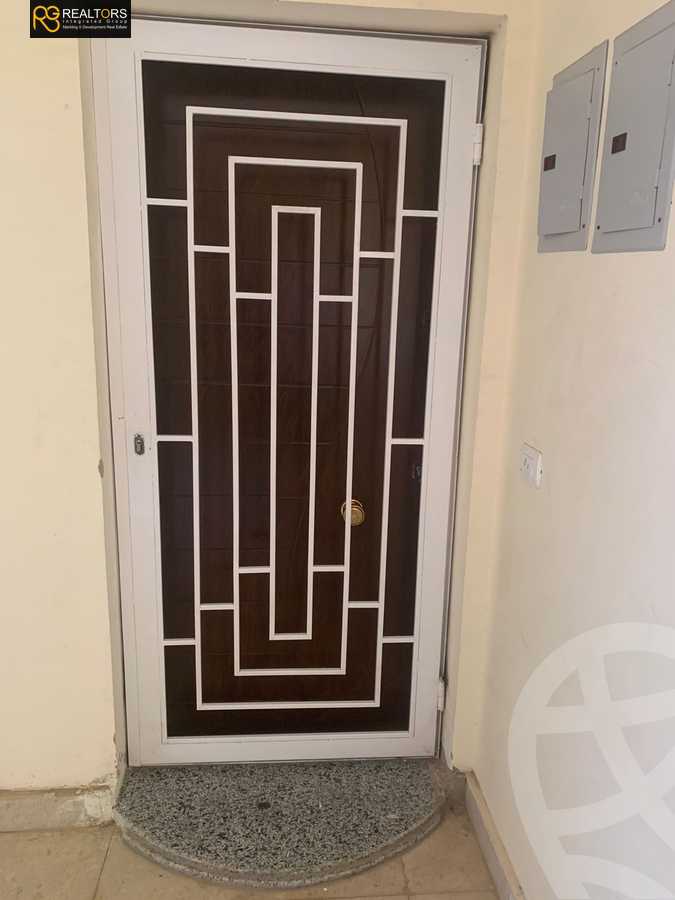 https://aqarmap.com.eg/ar/listing/5446830-for-sale-cairo-6th-of-october-hadaeq-october-kmbwnd-fy-hdyq-ktwbr-degla-gardens