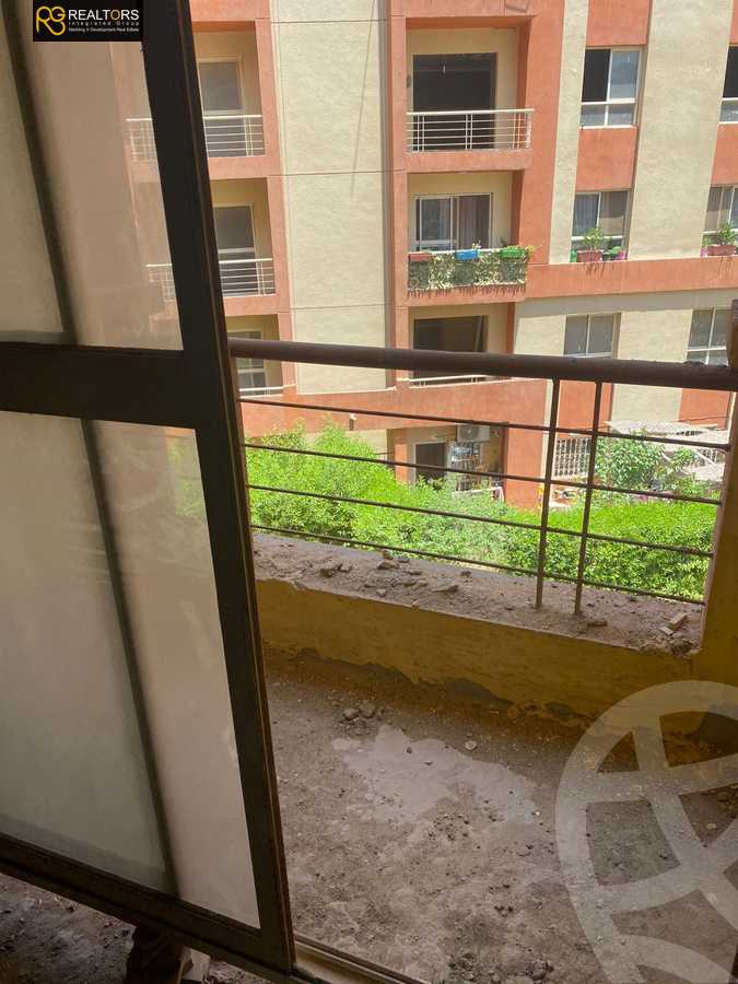 https://aqarmap.com.eg/en/listing/5455664-for-sale-cairo-6th-of-october-hadaeq-october-kmbwnd-fy-hdyq-ktwbr-djlh-blmz-m-mr-lmrshdy