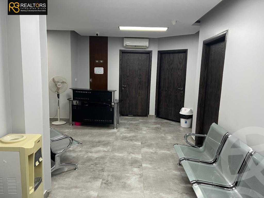 https://aqarmap.com.eg/en/listing/5478682-for-sale-cairo-el-sheikh-zayed-city-compounds-el-khamayel