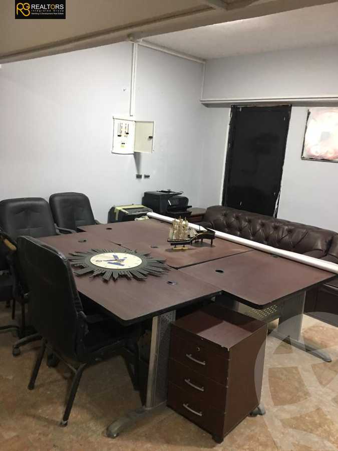 https://aqarmap.com.eg/en/listing/5478776-for-sale-cairo-6th-of-october-featured-neighborhood